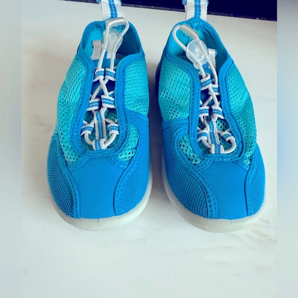 NWT Land's End Kids Watershoe Boys Girls Water Shoes Sneakers Turquoise Size 13M